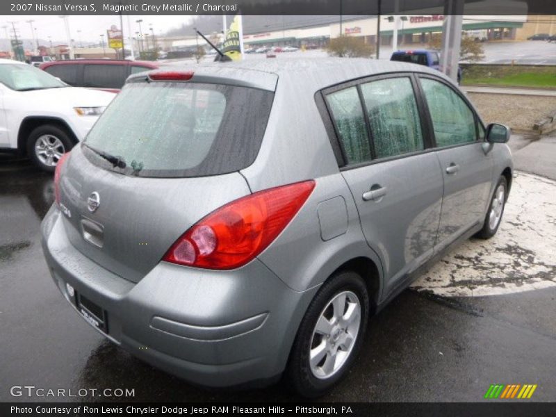 Magnetic Grey Metallic / Charcoal 2007 Nissan Versa S