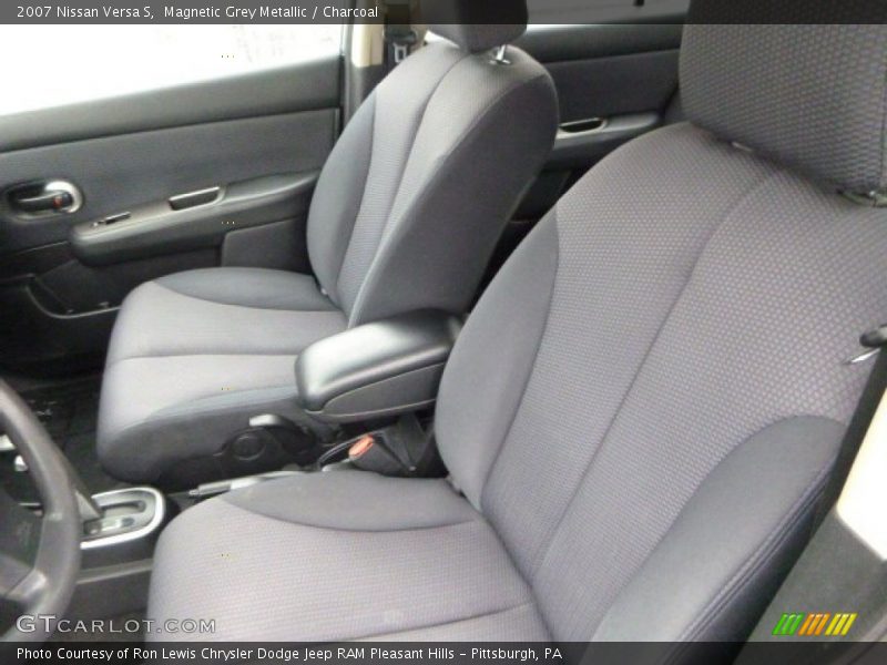 Magnetic Grey Metallic / Charcoal 2007 Nissan Versa S