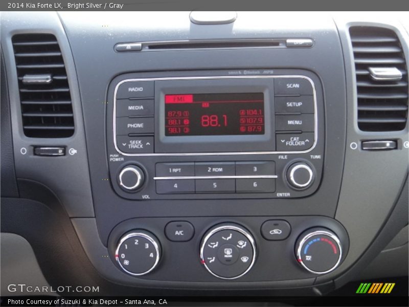 Controls of 2014 Forte LX