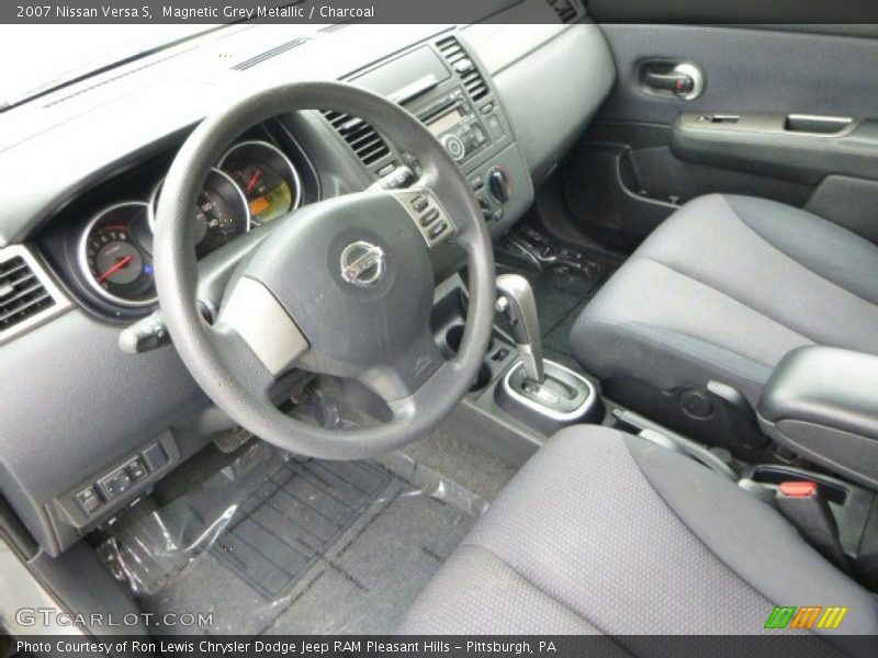 Magnetic Grey Metallic / Charcoal 2007 Nissan Versa S