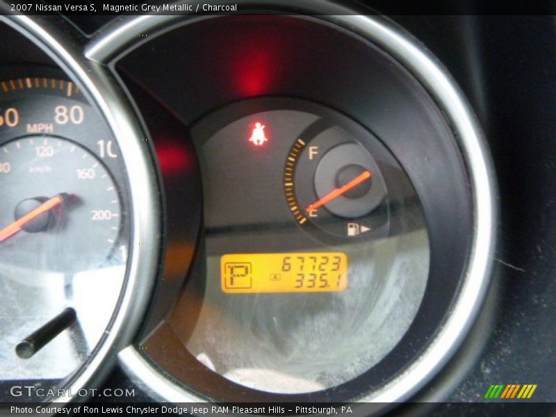 Magnetic Grey Metallic / Charcoal 2007 Nissan Versa S