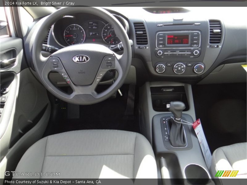 Dashboard of 2014 Forte LX