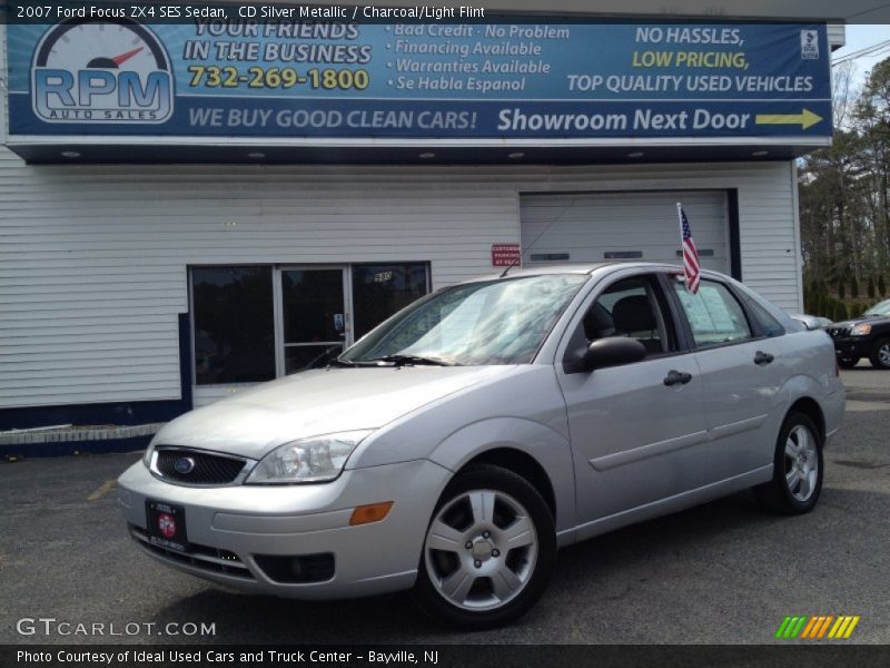 CD Silver Metallic / Charcoal/Light Flint 2007 Ford Focus ZX4 SES Sedan