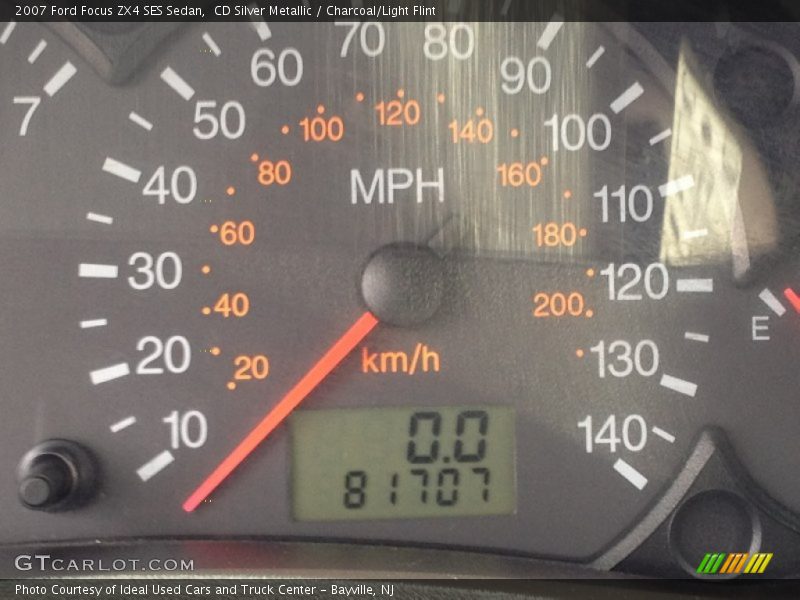 CD Silver Metallic / Charcoal/Light Flint 2007 Ford Focus ZX4 SES Sedan