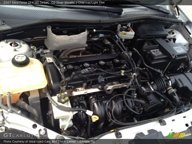 CD Silver Metallic / Charcoal/Light Flint 2007 Ford Focus ZX4 SES Sedan