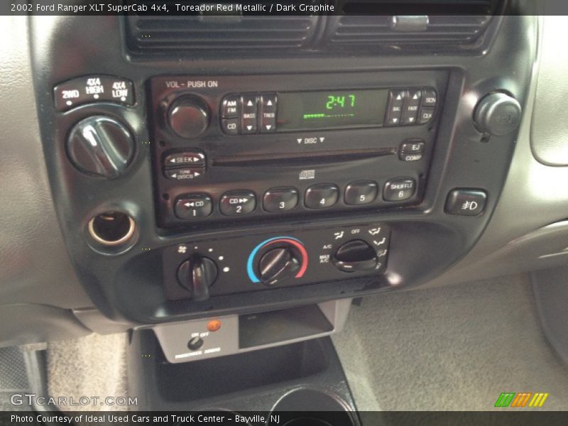 Toreador Red Metallic / Dark Graphite 2002 Ford Ranger XLT SuperCab 4x4