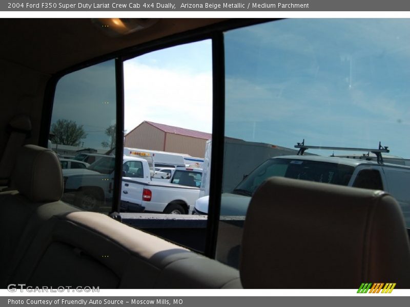 Arizona Beige Metallic / Medium Parchment 2004 Ford F350 Super Duty Lariat Crew Cab 4x4 Dually
