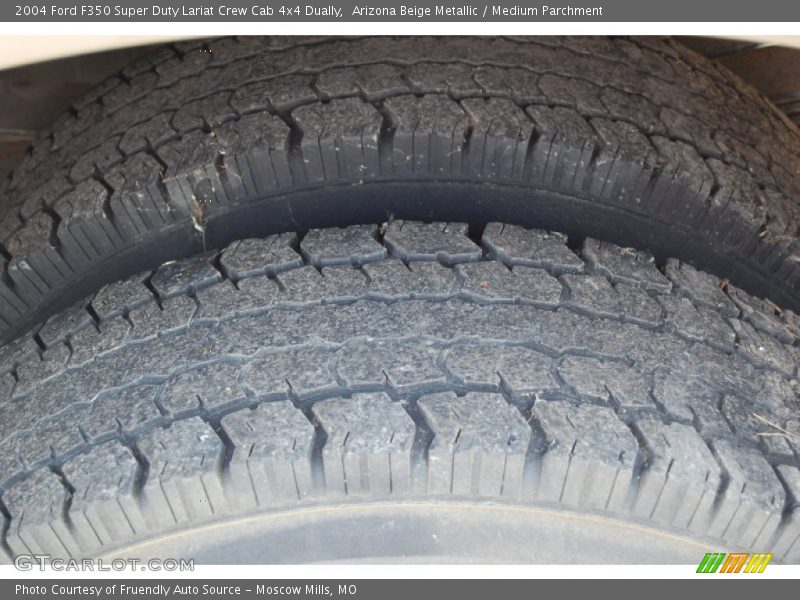 Arizona Beige Metallic / Medium Parchment 2004 Ford F350 Super Duty Lariat Crew Cab 4x4 Dually