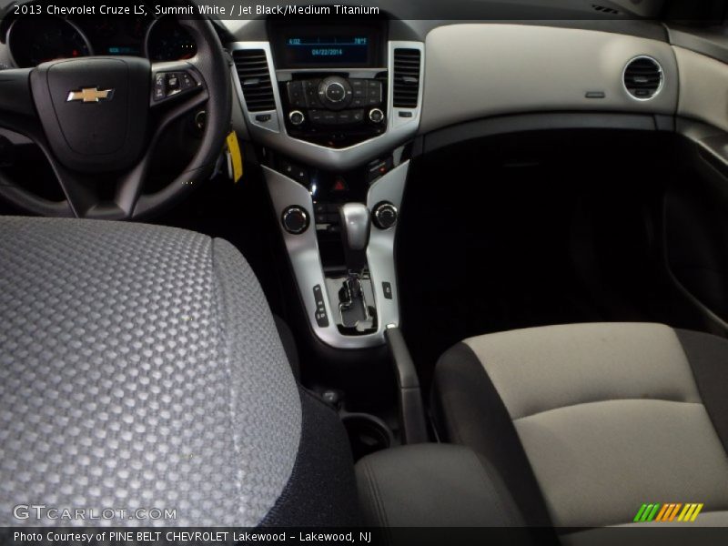 Summit White / Jet Black/Medium Titanium 2013 Chevrolet Cruze LS