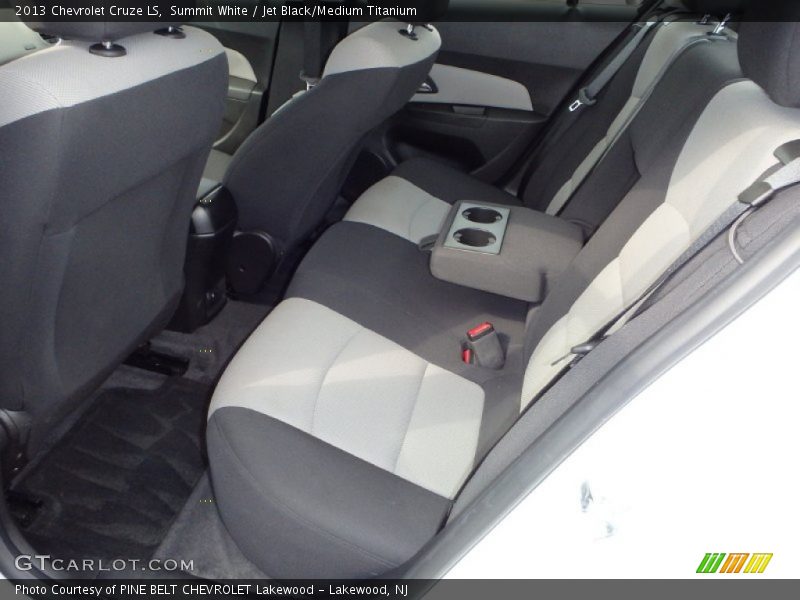 Summit White / Jet Black/Medium Titanium 2013 Chevrolet Cruze LS