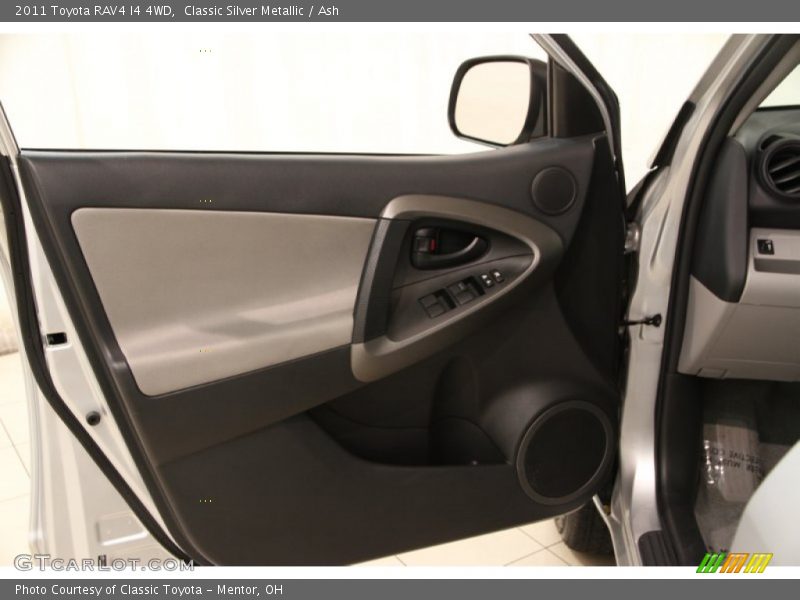 Classic Silver Metallic / Ash 2011 Toyota RAV4 I4 4WD
