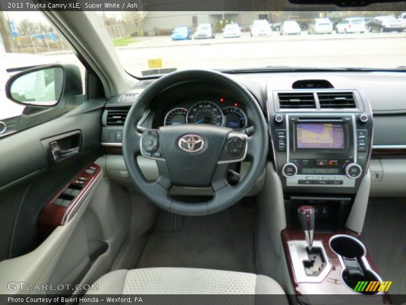 Super White / Ash 2013 Toyota Camry XLE