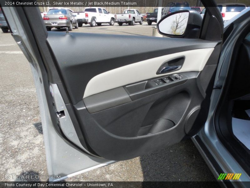 Silver Ice Metallic / Jet Black/Medium Titanium 2014 Chevrolet Cruze LS