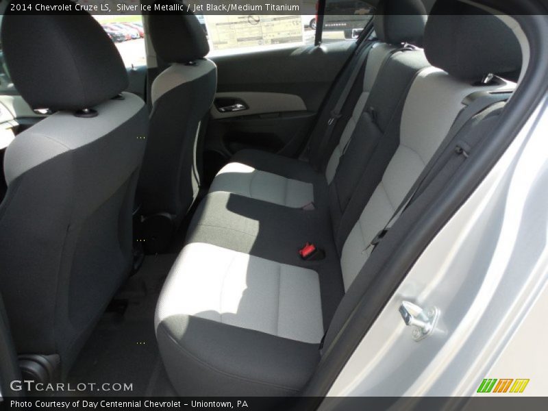 Silver Ice Metallic / Jet Black/Medium Titanium 2014 Chevrolet Cruze LS