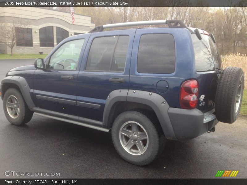 Patriot Blue Pearl / Medium Slate Gray 2005 Jeep Liberty Renegade