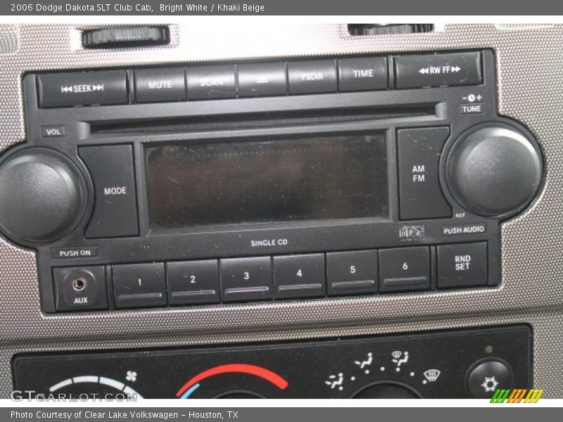 Bright White / Khaki Beige 2006 Dodge Dakota SLT Club Cab