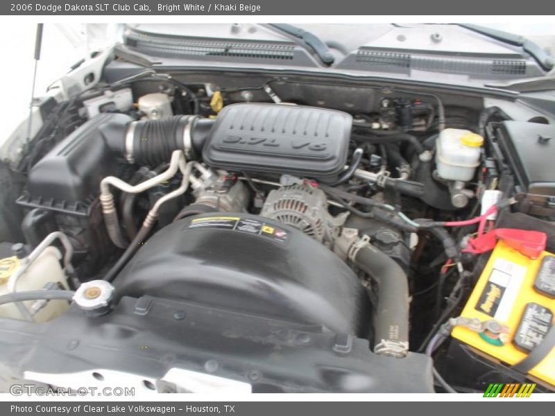 Bright White / Khaki Beige 2006 Dodge Dakota SLT Club Cab