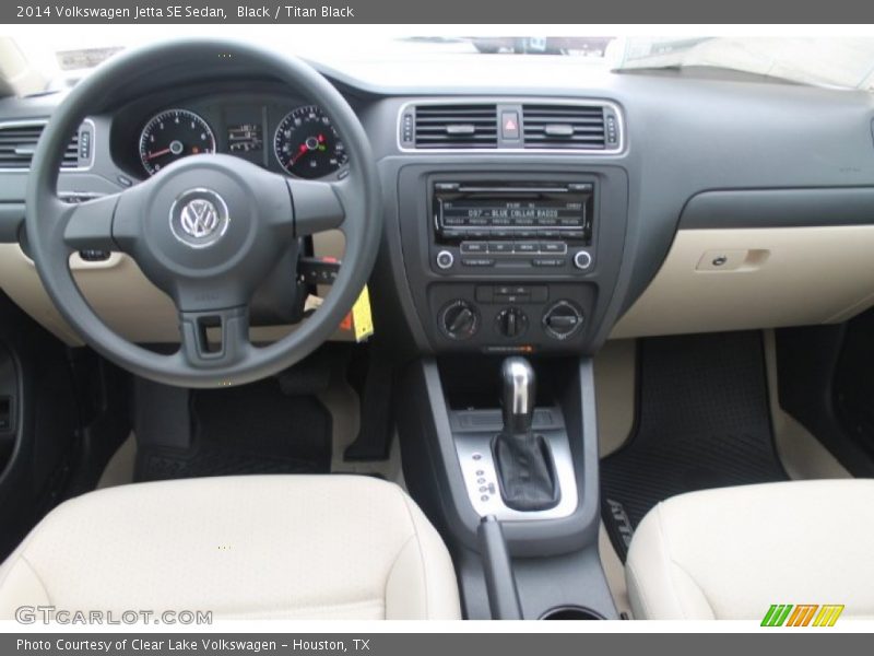 Black / Titan Black 2014 Volkswagen Jetta SE Sedan