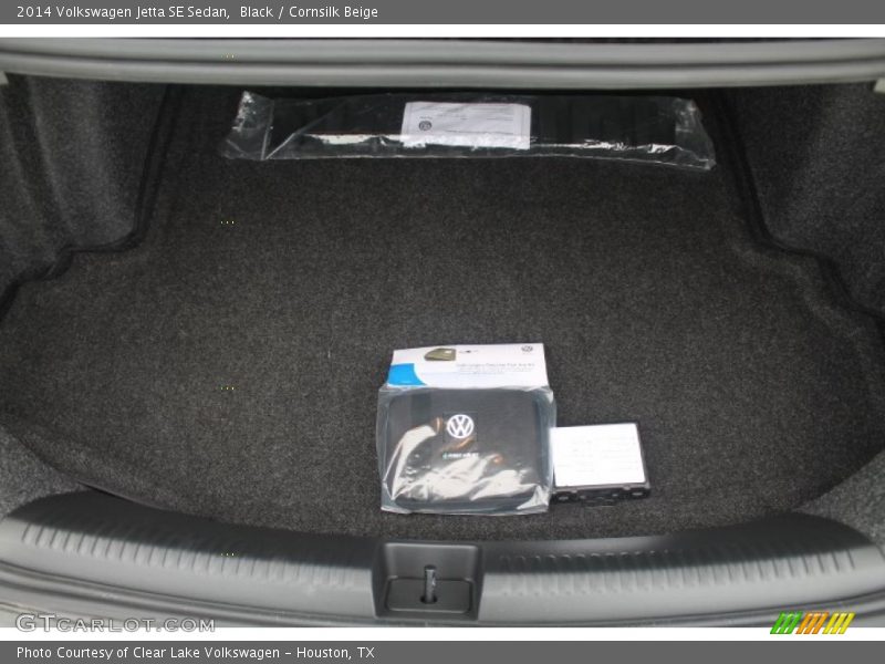 Black / Cornsilk Beige 2014 Volkswagen Jetta SE Sedan