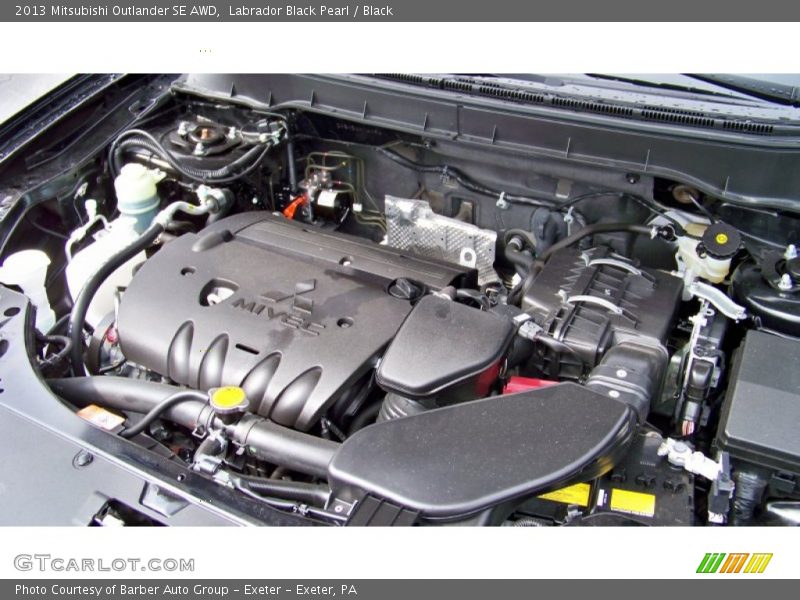 Labrador Black Pearl / Black 2013 Mitsubishi Outlander SE AWD