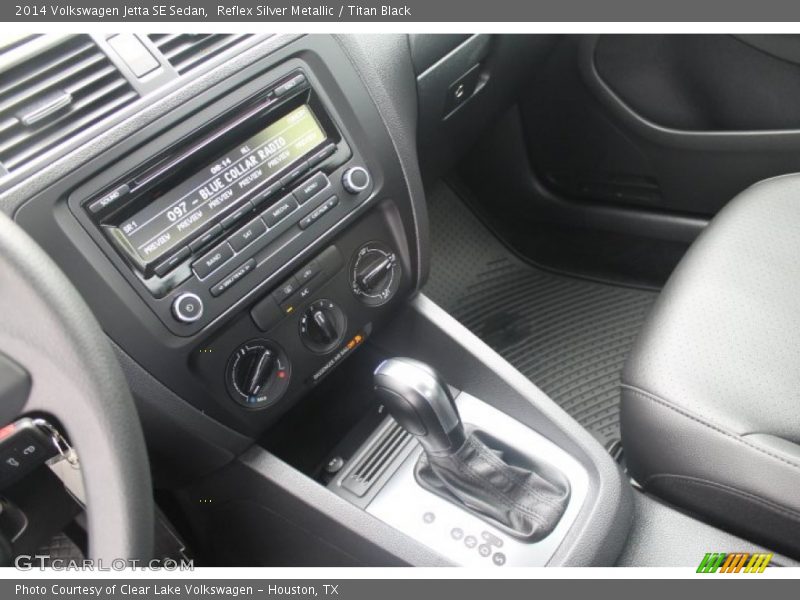 Reflex Silver Metallic / Titan Black 2014 Volkswagen Jetta SE Sedan