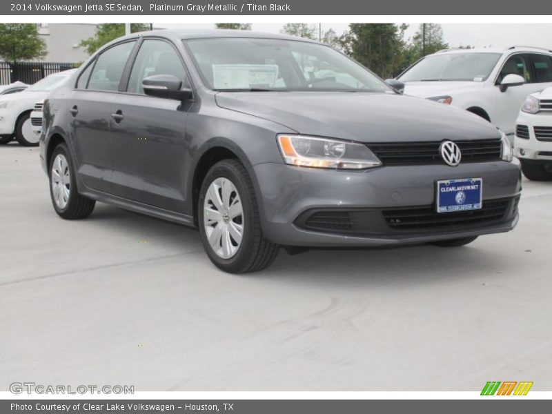 Platinum Gray Metallic / Titan Black 2014 Volkswagen Jetta SE Sedan