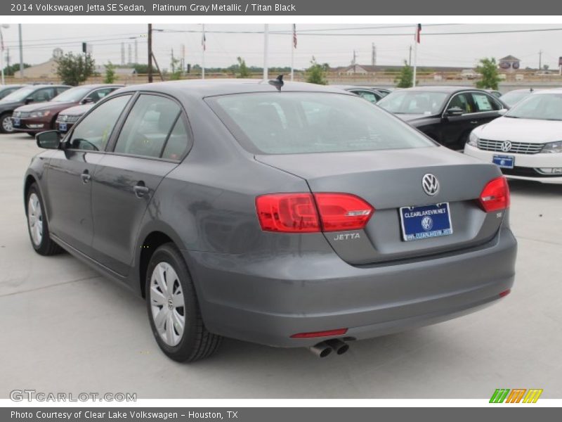 Platinum Gray Metallic / Titan Black 2014 Volkswagen Jetta SE Sedan