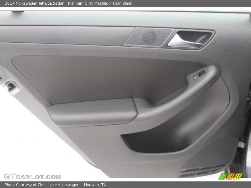 Platinum Gray Metallic / Titan Black 2014 Volkswagen Jetta SE Sedan