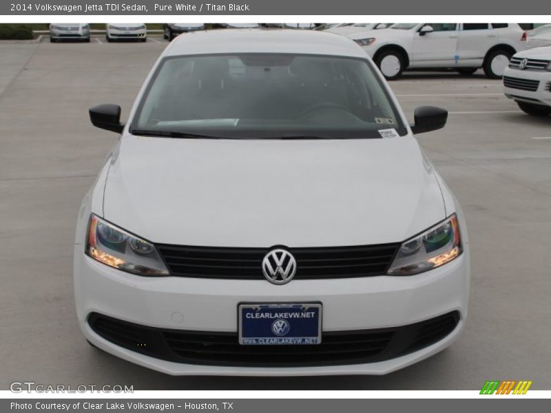 Pure White / Titan Black 2014 Volkswagen Jetta TDI Sedan