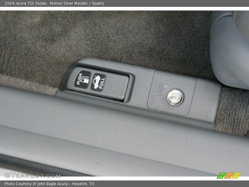 Meteor Silver Metallic / Quartz 2004 Acura TSX Sedan
