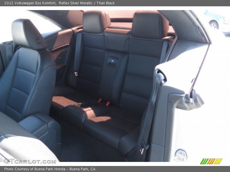Reflex Silver Metallic / Titan Black 2012 Volkswagen Eos Komfort