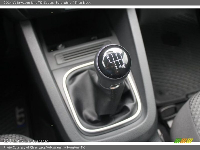 Pure White / Titan Black 2014 Volkswagen Jetta TDI Sedan