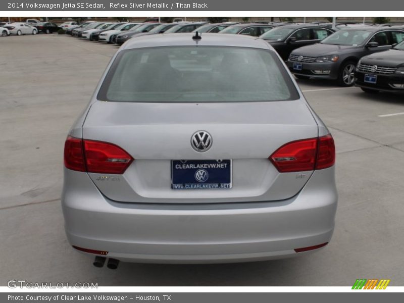 Reflex Silver Metallic / Titan Black 2014 Volkswagen Jetta SE Sedan