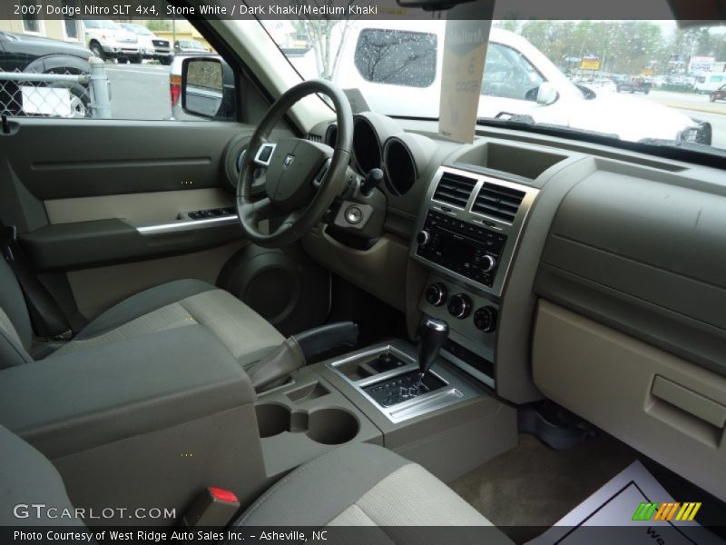Stone White / Dark Khaki/Medium Khaki 2007 Dodge Nitro SLT 4x4