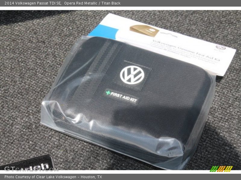 Opera Red Metallic / Titan Black 2014 Volkswagen Passat TDI SE