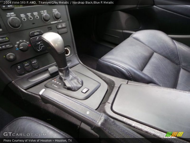 Titanium Gray Metallic / Nordkap Black/Blue R Metallic 2004 Volvo S60 R AWD