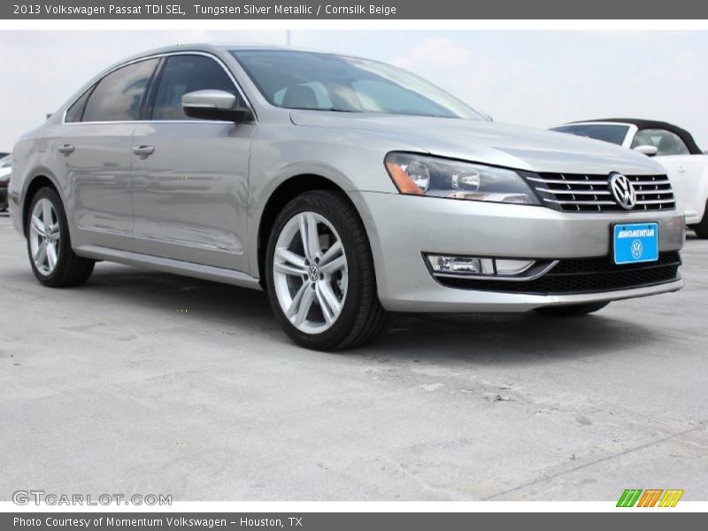 Tungsten Silver Metallic / Cornsilk Beige 2013 Volkswagen Passat TDI SEL