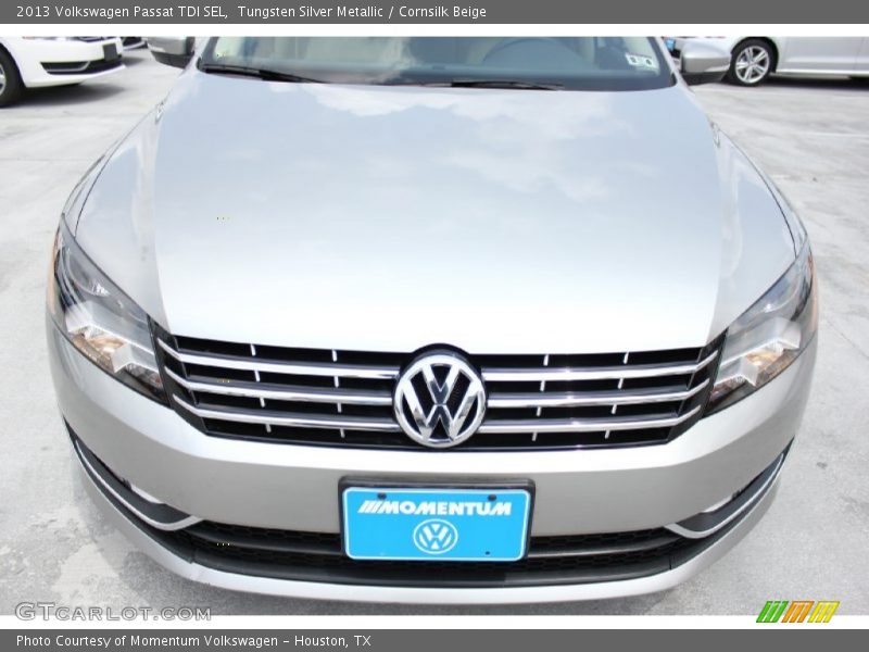 Tungsten Silver Metallic / Cornsilk Beige 2013 Volkswagen Passat TDI SEL