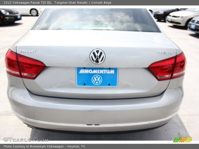 Tungsten Silver Metallic / Cornsilk Beige 2013 Volkswagen Passat TDI SEL
