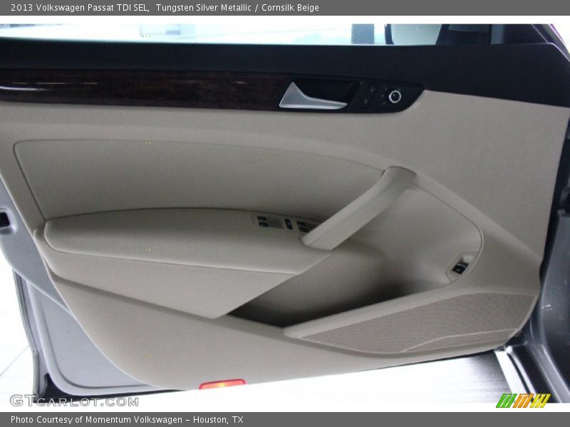 Tungsten Silver Metallic / Cornsilk Beige 2013 Volkswagen Passat TDI SEL