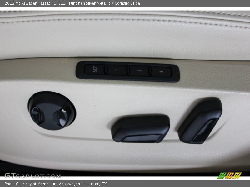 Tungsten Silver Metallic / Cornsilk Beige 2013 Volkswagen Passat TDI SEL