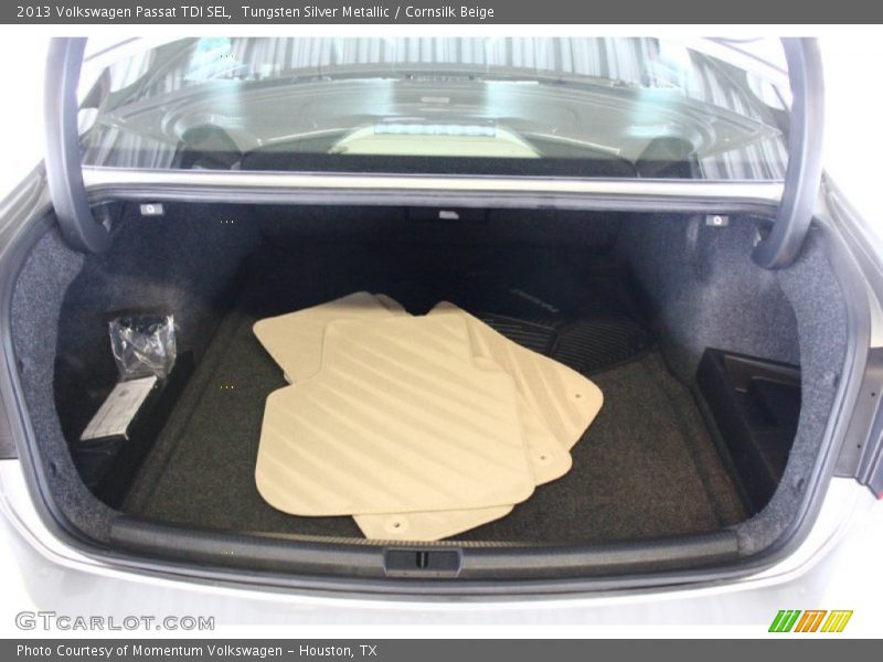 Tungsten Silver Metallic / Cornsilk Beige 2013 Volkswagen Passat TDI SEL