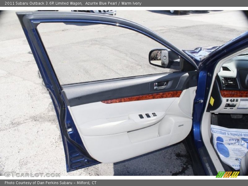 Azurite Blue Pearl / Warm Ivory 2011 Subaru Outback 3.6R Limited Wagon