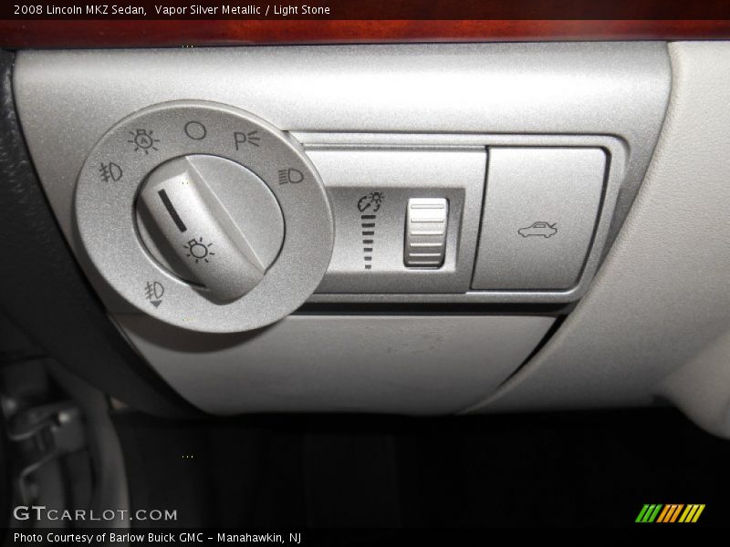 Vapor Silver Metallic / Light Stone 2008 Lincoln MKZ Sedan