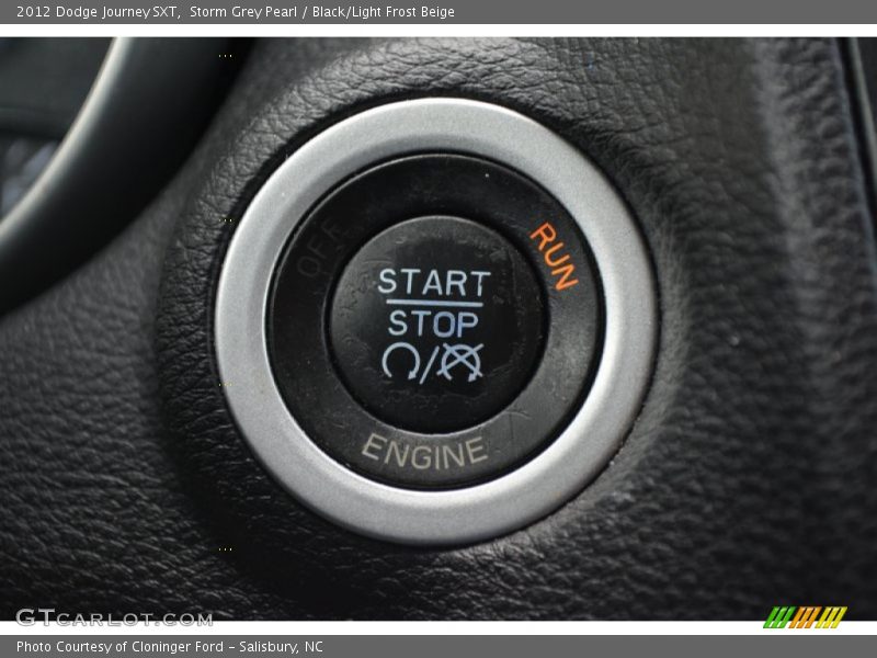 Storm Grey Pearl / Black/Light Frost Beige 2012 Dodge Journey SXT