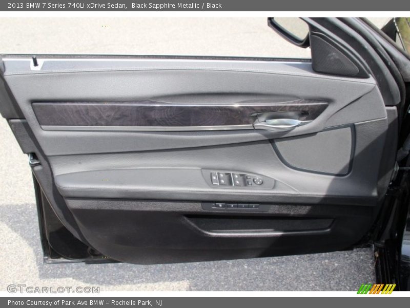 Door Panel of 2013 7 Series 740Li xDrive Sedan