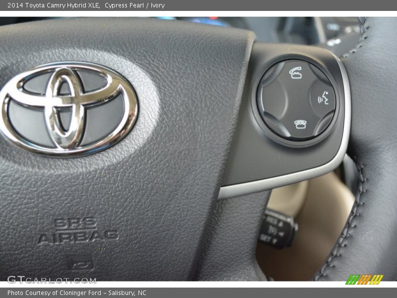 Cypress Pearl / Ivory 2014 Toyota Camry Hybrid XLE