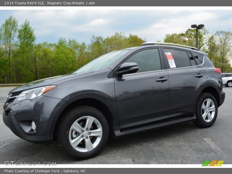  2014 RAV4 XLE Magnetic Gray Metallic