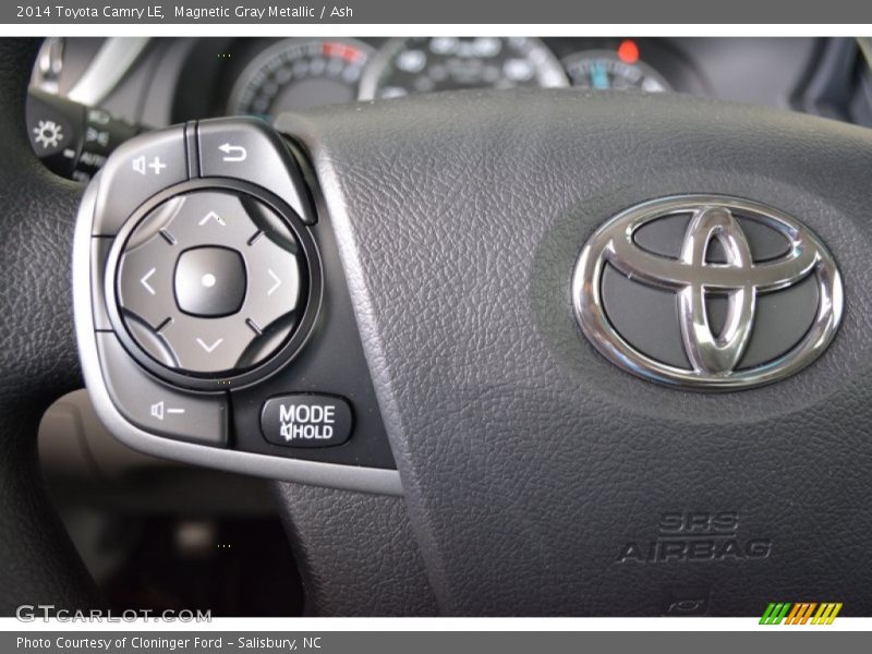Magnetic Gray Metallic / Ash 2014 Toyota Camry LE