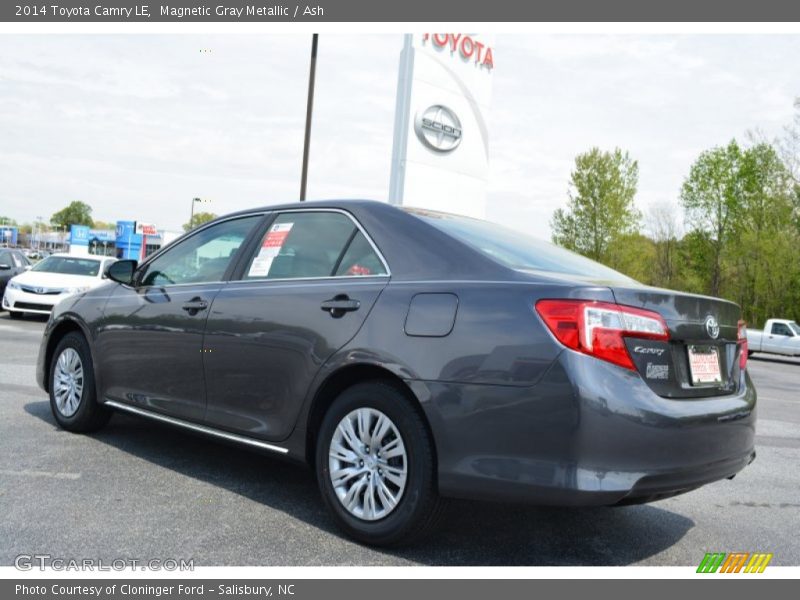 Magnetic Gray Metallic / Ash 2014 Toyota Camry LE